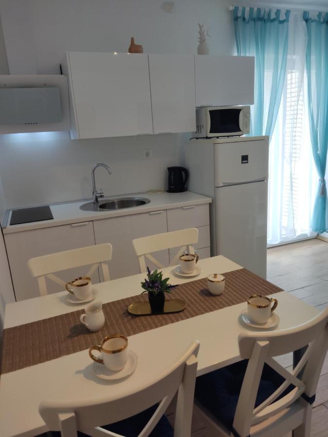 Dalmati House Hotell Brodarica  Exteriör bild